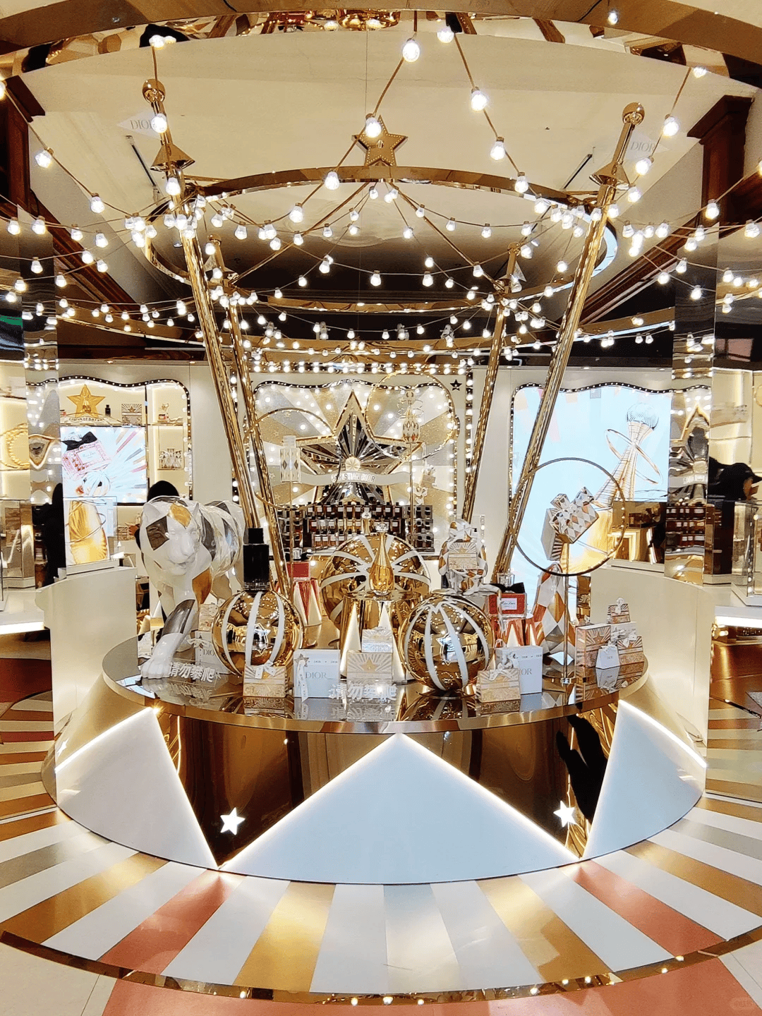 赛道：8000 亿的市场规模靠的不是运气CQ9电子有限公司盘点 2025 快闪(图9)